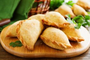 Empanada-de-pollo-y-queso-2